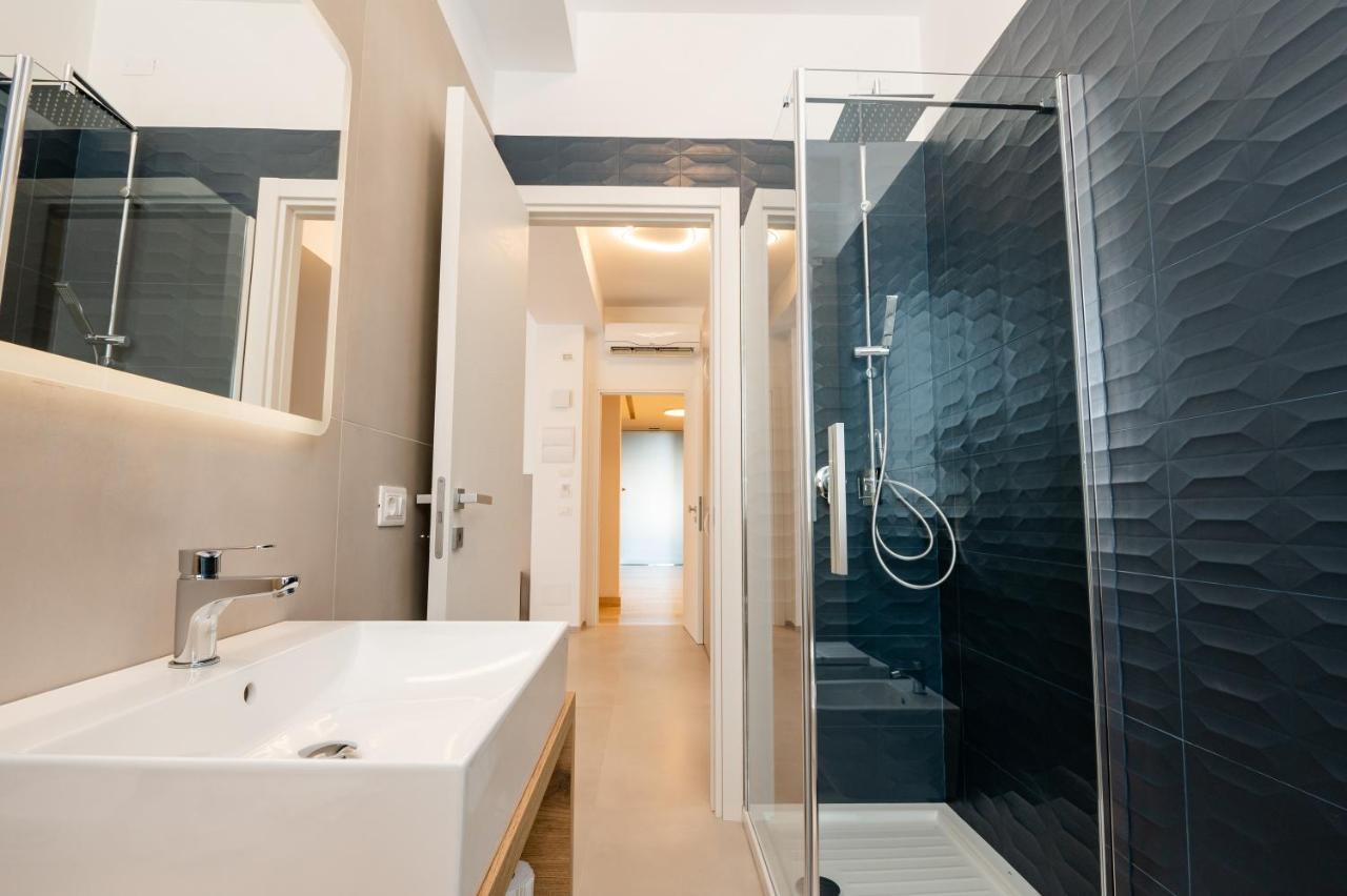 Agora Vieste Rooms & Apartments Bagian luar foto