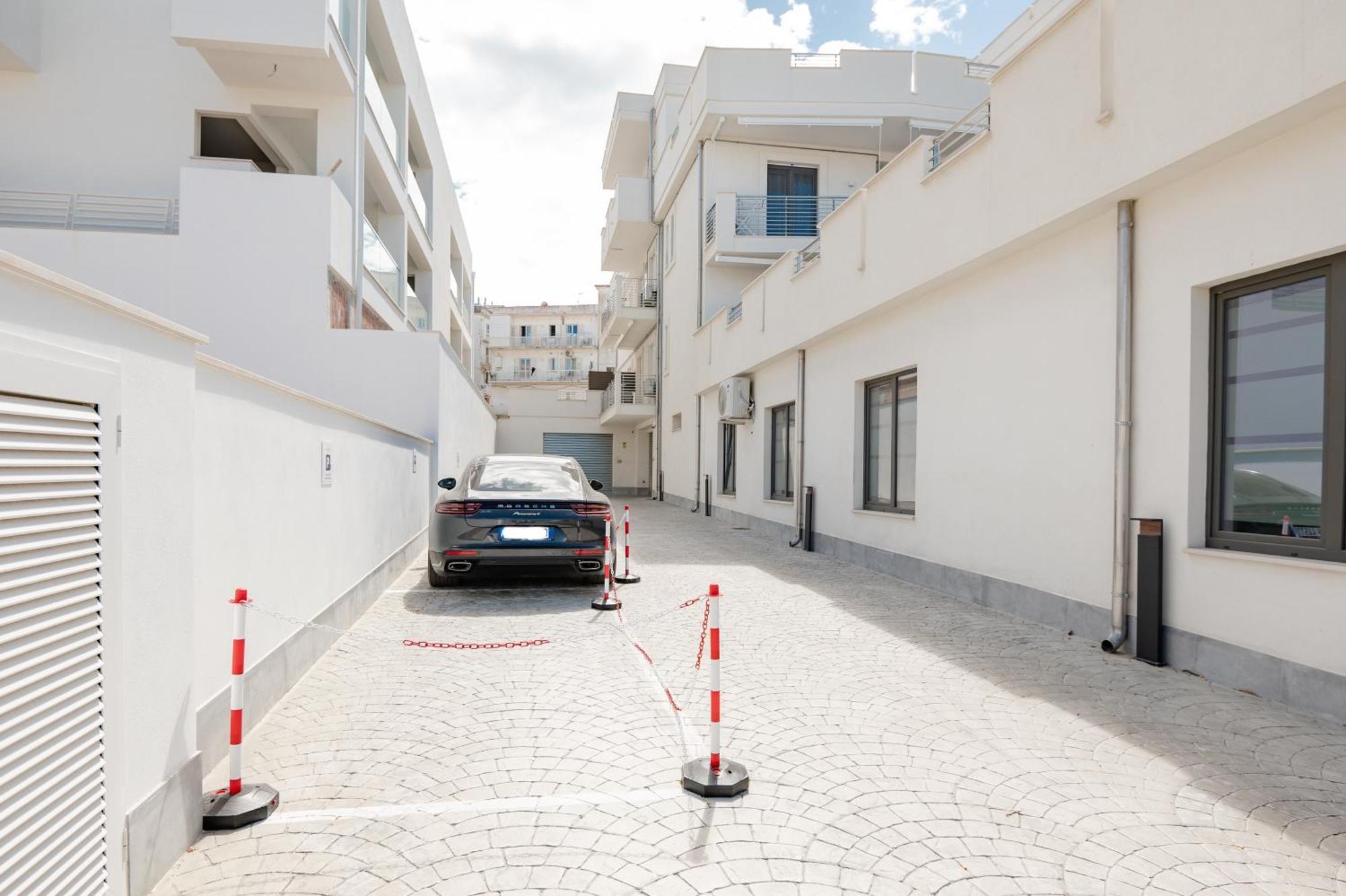 Agora Vieste Rooms & Apartments Bagian luar foto